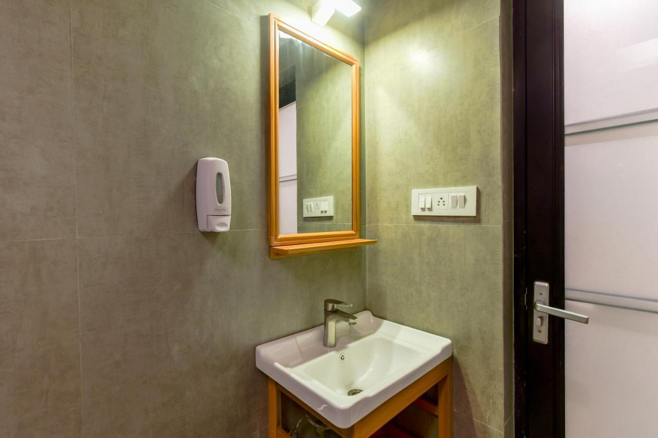 Hotel Revaa Kolkata
